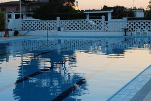 Seasonal outdoor pool
