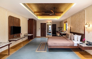  Semi Suite Room | Premium bedding, down comforters, in-room safe, individually decorated