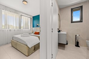 In-room safe, travel cot, free WiFi, bed sheets