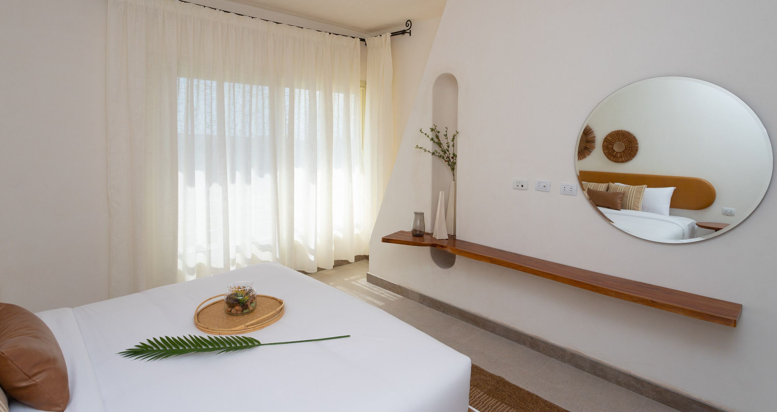 In-room safe, free WiFi