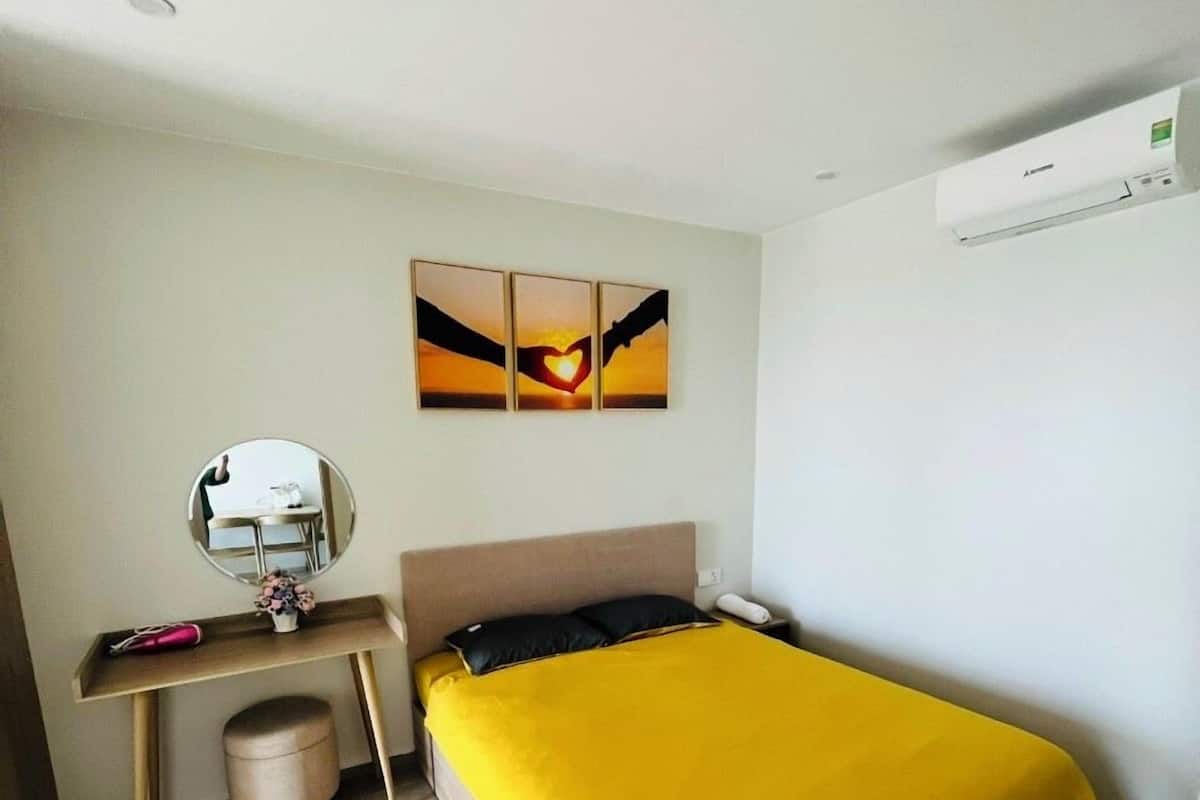 Apartamento, 1 quarto, vista para a cidade | 1 quarto, individualmente decorados, individualmente mobiliados
