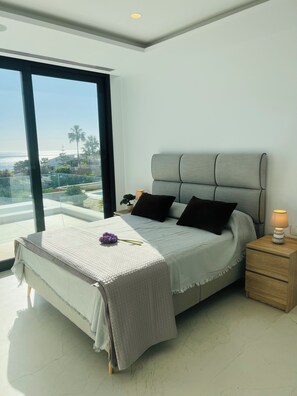 6 soverom, strykejern/-brett, wi-fi og sengetøy