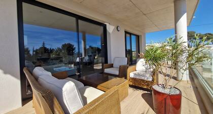 FENUA APARTMENT 4 Rooms Air-conditioned 90 m² + 30 m² Terrace