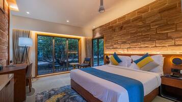 1 habitación, minibar, escritorio y espacio para trabajar con laptop