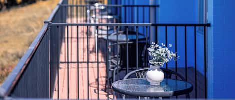Chambre Confort, patio, vue montagne | Terrasse/Patio