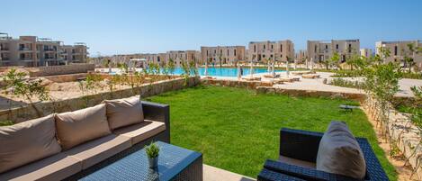 Chalet, 2 slaapkamers, balkon | Terras