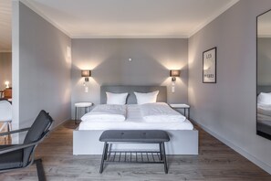 2 bedrooms, desk, free WiFi, bed sheets