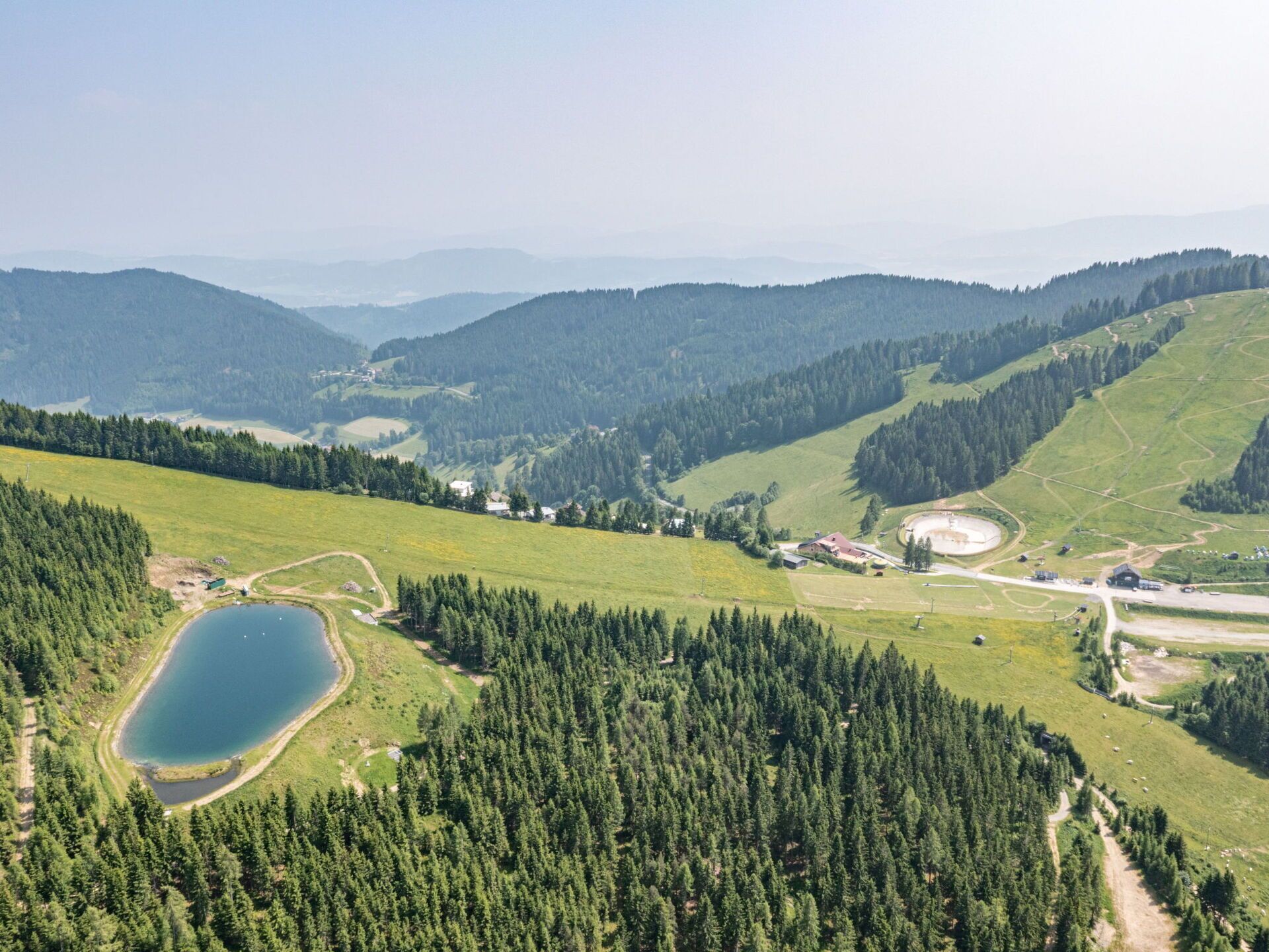 Montagnes, Paysage, Colline, Prairie, Plaine, Lot Terre, Vue Du Ciel, Station De Montagne, Photographie Aérienne, Prairie