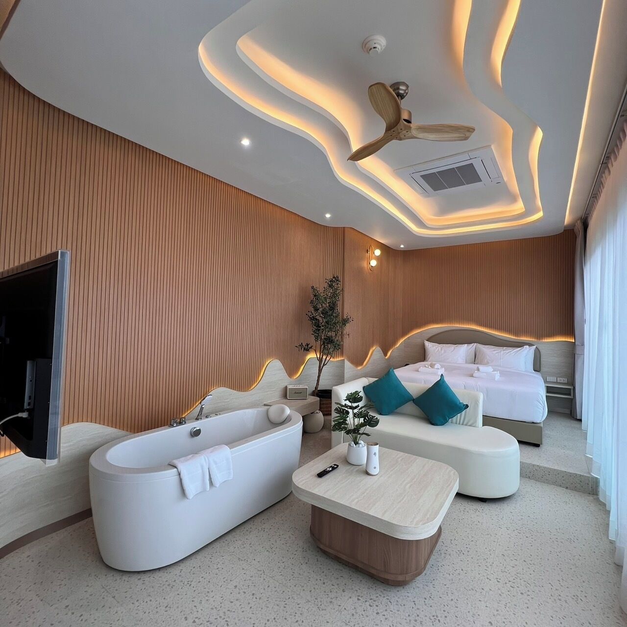 ห้องแกรนด์, ใช้สระว่ายน้ำได้ | Wi-Fi ฟรี, ผ้าปูที่นอน