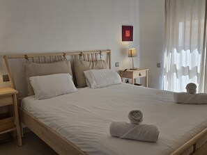 4 bedrooms, free WiFi