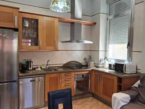 Fridge, microwave, coffee/tea maker, toaster