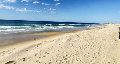 Maison de vacances climatisée avec JACUZZI proche du Lac