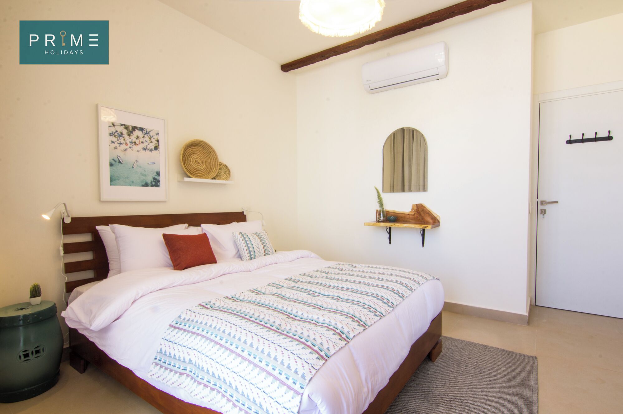 Chalet, 4 kamar tidur | Brankas dan Wi-Fi gratis