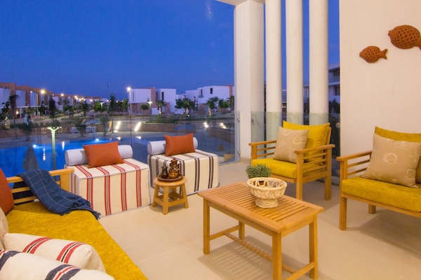 Chalet, 4 Bedrooms | Terrace/patio