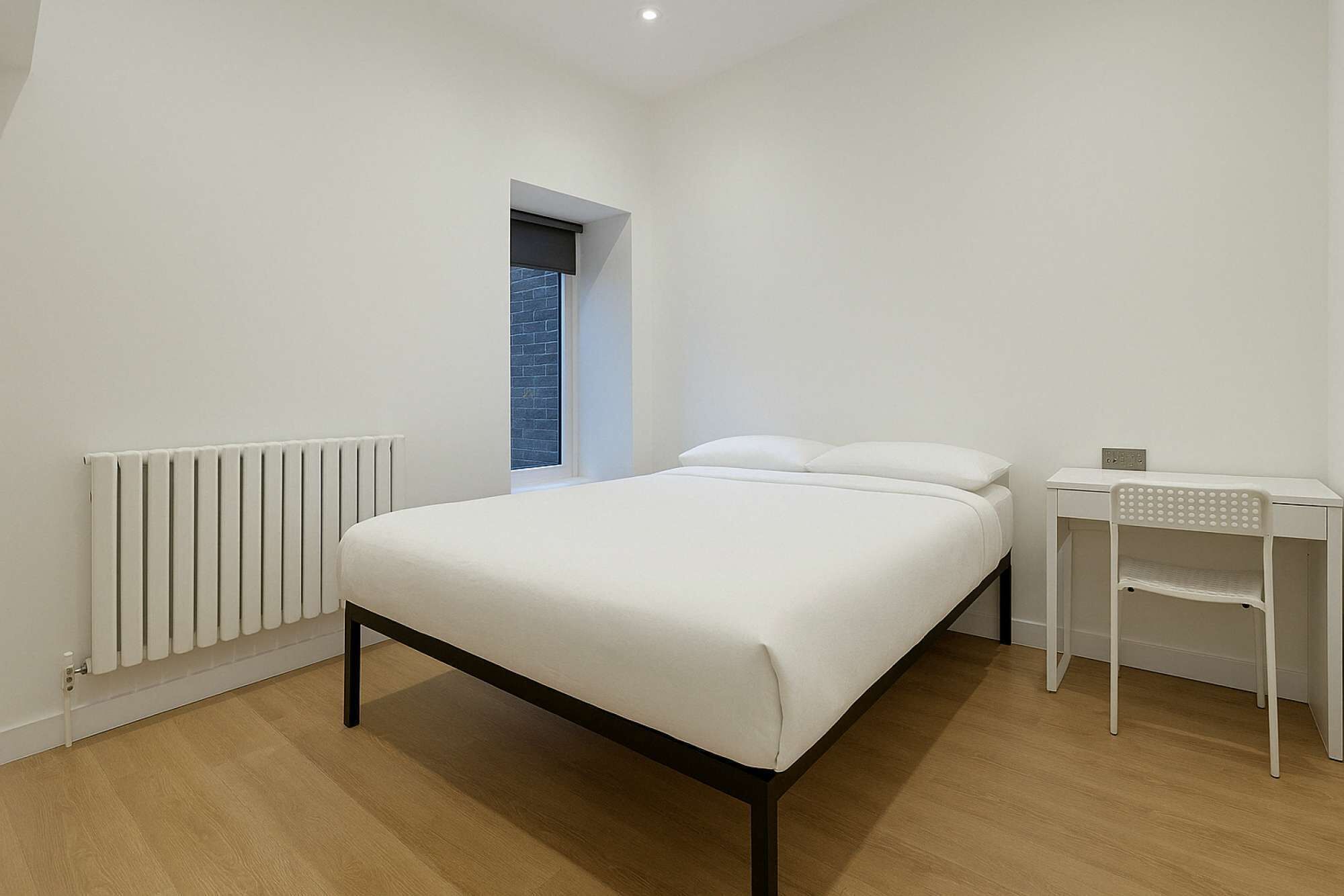 1 quarto, escrivaninha, ferros/tábuas de passar roupa, Wi-Fi