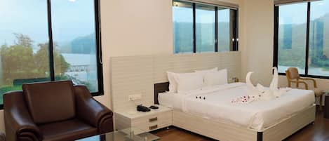 Classic Double Room, River View