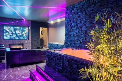 The Floor - Ombre D'Ebene Loft & private Jacuzzi