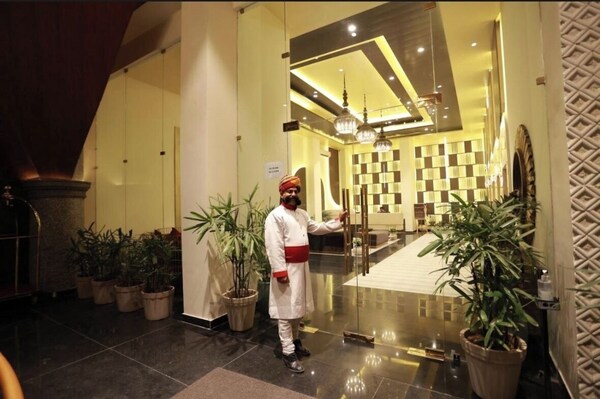 Skyline Luxury In Pink City - Dzsaipur