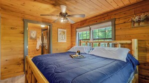 3 dormitorios, tabla de planchar con plancha, wifi gratis y ropa de cama