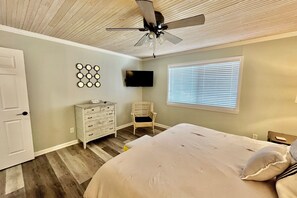 2 bedrooms, internet - Enjoy your very own tropical paradise in this southern exposure Gold-rated unit! (Saint Augustine)