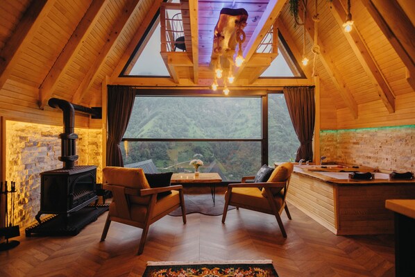 Deluxe-bungalow, vuoristonäköala | 1 makuuhuone, ilmainen Wi-Fi