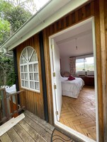 House, 1 Bedroom, Smoking, Balcony | Property entrance