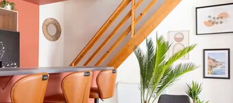 Cosy modern loft close to towns and beaches