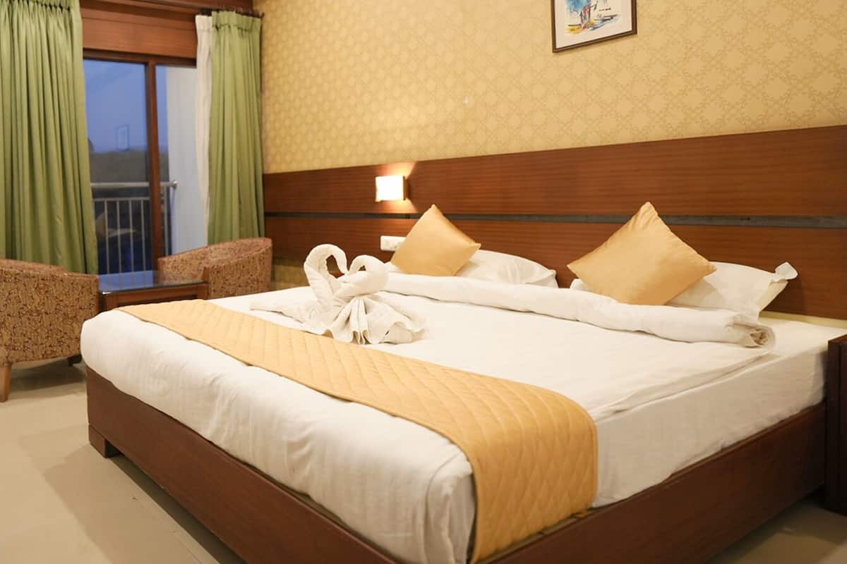 Chambre Double Deluxe, balcon, vue fleuve | Coffres-forts dans les chambres, chambres insonorisées