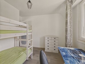 4 camere, Wi-Fi gratuito