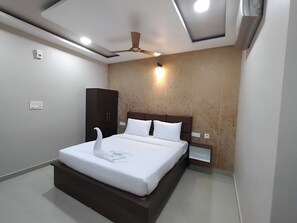 Standard Double Room, City View | Desk, free WiFi, bed sheets - PPH Living Royal Imperial Comforts (Bengaluru)