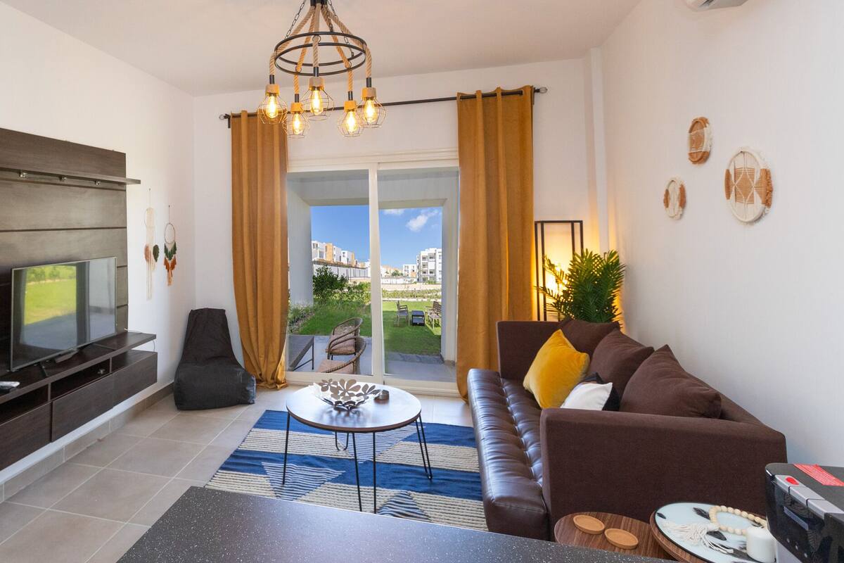 Chalet, 2 Schlafzimmer, Balkon, Gartenblick | Wohnbereich