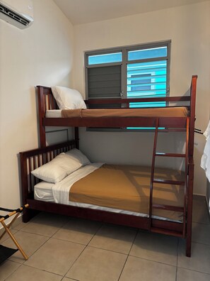 2 bedrooms, in-room safe, iron/ironing board, free WiFi