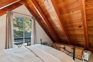 3 chambres, fer et planche à repasser, lit parapluie, Wi-Fi gratuit