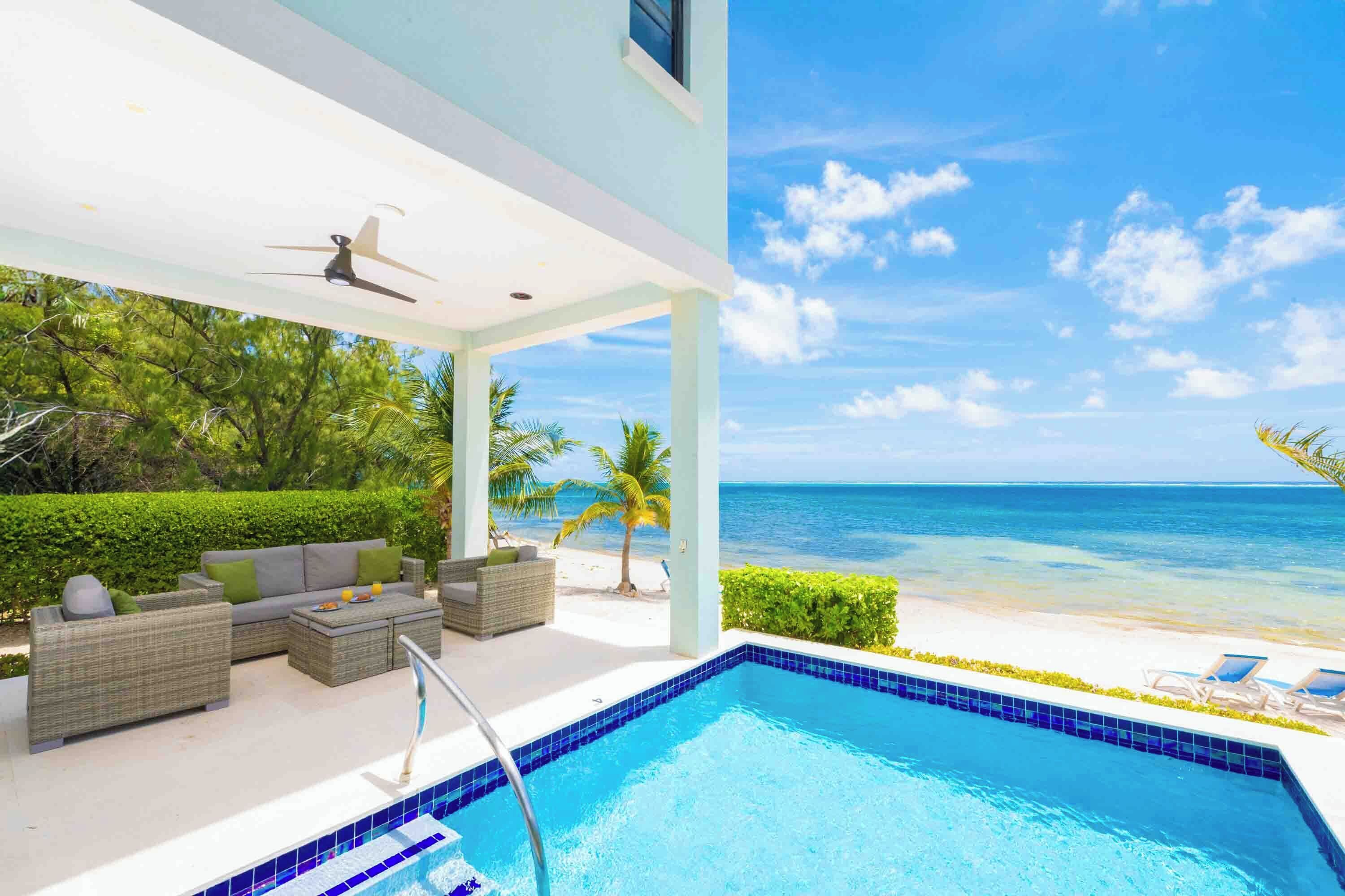 Lämmitetty uima-allas