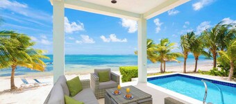 You'So Breezy: New Beach House w/ Pool, & Backyard Snorkeling! Next to Ocean Frontiers