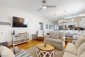 House, Multiple Beds, Pool Access, Pool View (182 Dalton Dr) | Living area | 42-inch flat-screen TV with digital channels