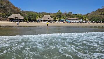 Sun loungers, beach towels