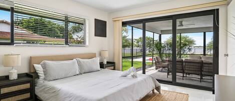 3 slaapkamers, een strijkplank/strijkijzer, reisbedje, gratis wifi