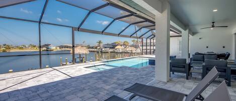 Outdoor pool, a heated pool