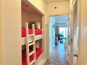 1 camera, ferro/asse da stiro, Wi-Fi gratuito, lenzuola