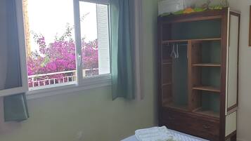 Chambre Quadruple Familiale, balcon, vue mer | Wi-Fi gratuit