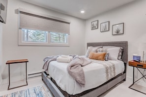 4 Schlafzimmer, Bügeleisen/Bügelbrett, kostenloses WLAN, Bettwäsche