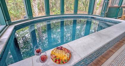 River views, guest house and pool