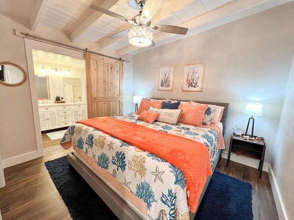 3 bedrooms, iron/ironing board, WiFi, bed sheets