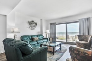 Smart TV, DVD player - Ocean One 513 - Oceanfront 5th Floor Villa (Hilton Head Island)