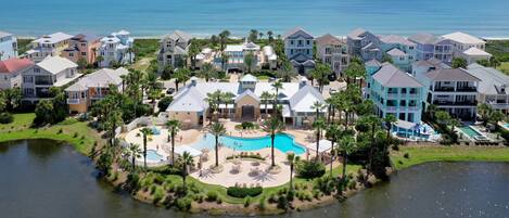 المنشأة من الخارج