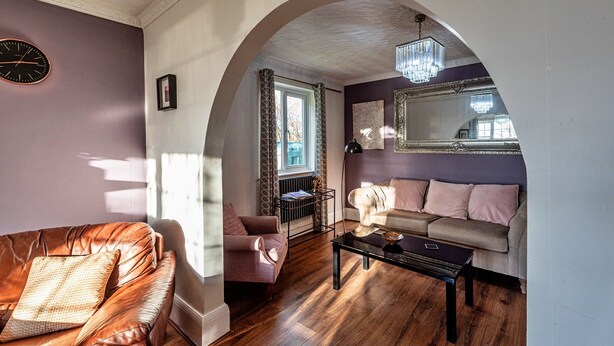 House | Living room | Fireplace - Country House in Snowdonia Near Barmouth Beach (Dyffryn Ardudwy)