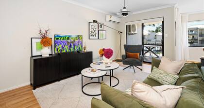 1 BRD Near Everything in Beckenham