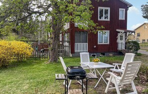 Outdoor dining - 1 bedroom amazing apartment in Orrefors (Orrefors)