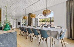 Dining - Cozy home in Ebeltoft with WiFi (Ebeltoft)